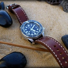 seiko marinemaster sur bracelet montre cuir ammo