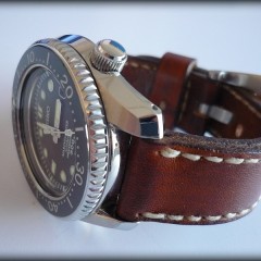 seiko marinemaster sur bracelet montre cuir ammo