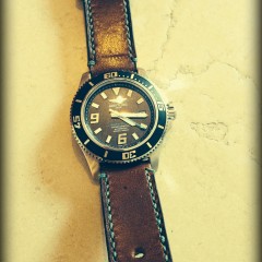 breitling super ocean sur bracelet montre cuir ammo