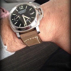 panerai 241 sur bracelet montre cuir canotage modèle kalliste kaki