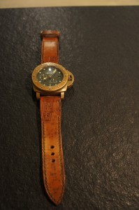 bronzo panerai et son bracelet montre cuir ammo