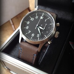 stowa flieger sur bracelet montre cuir canotage modèle fastnet