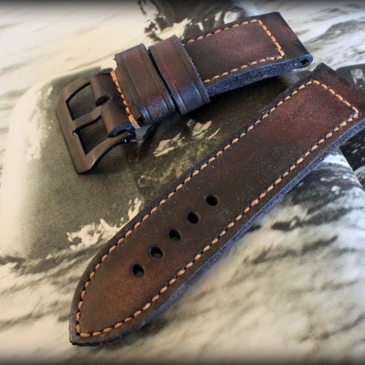 bracelet marron pour une montre Panerai : soldier key