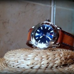 omega seamaster sur bracelet montre cuir canotage modele ischia