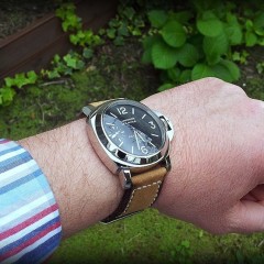 panerai sur bracelet montre cuir canotage modele kalliste