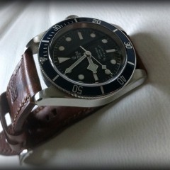 Tudor Black Bay sur bracelet montre ammo