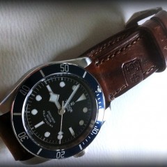 Tudor Black Bay sur bracelet montre ammo