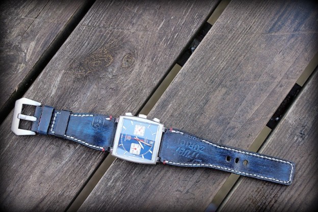 Tag Heuer Monaco sur strap ammo patiné